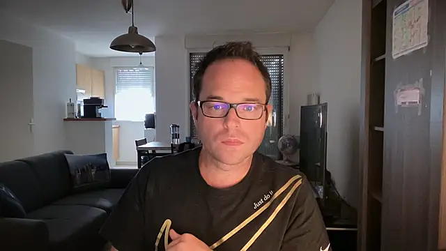 Snapshot of Funnyjul31 chatting on 5, 10, 2025 Funnyjul31 online show from 5, 10, 2025