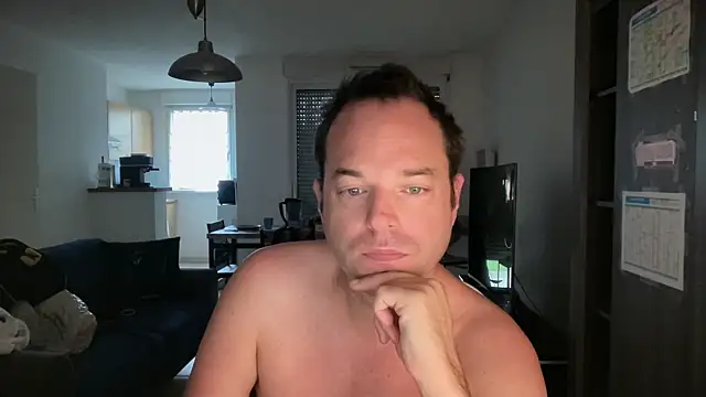 Snapshot of Funnyjul31 chatting on 24, 11, 2025 Funnyjul31 online show from 24, 11, 2025