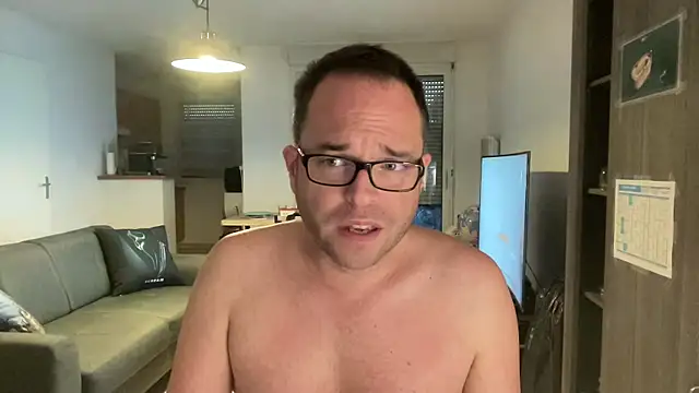 Snapshot of Funnyjul31 chatting on 23, 2, 2026 Funnyjul31 online show from 23, 2, 2026