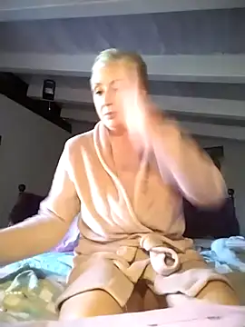 divinaerotica online show from 15, 2, 2026