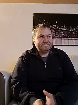 Snapshot of Pourleplasirs chatting on 2, 3, 2025 Pourleplasirs online show from 2, 3, 2025