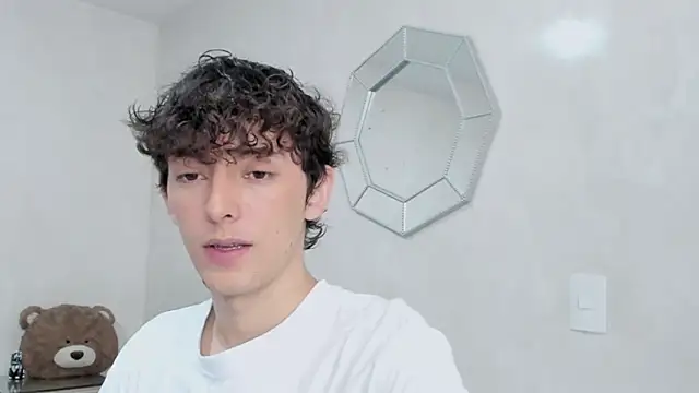 miketwink online show from 3, 2, 2026