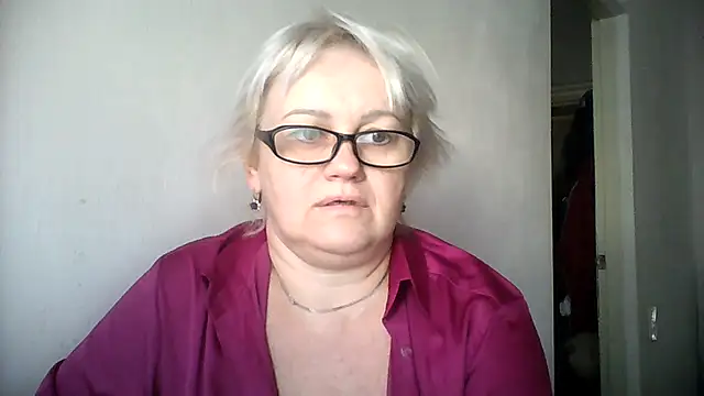 Mayya4321 online show from 18, 9, 2025