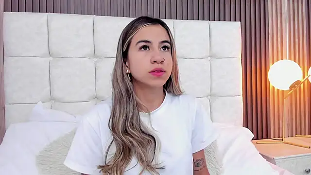 Ariana greenblat online show from 26, 5, 2026