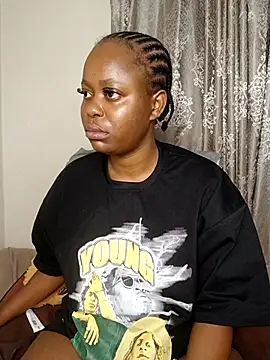 Snapshot of Cherry-brown55 chatting on 30, 11, 2025 Cherry-brown55 online show from 30, 11, 2025