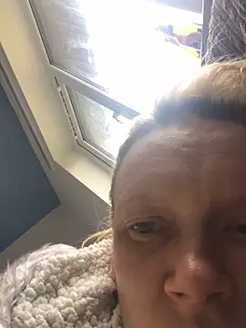 blondey206 online show from 11, 2, 2025