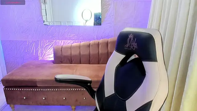 miss isabella m online show from 15, 4, 2026