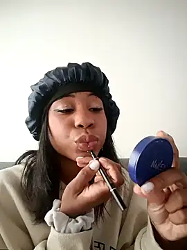 Zaira Rose  online show from 7, 2, 2026