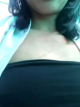 Maiden-Hot online show from 21, 2, 2025