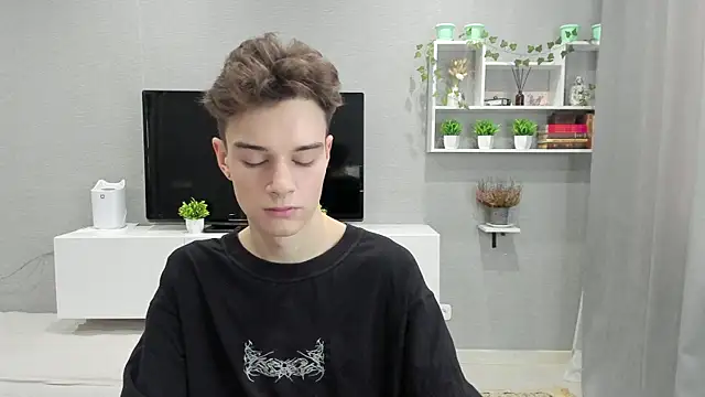 avegothy- online show from 14, 2, 2025