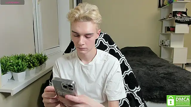 avegothy- online show from 18, 3, 2025