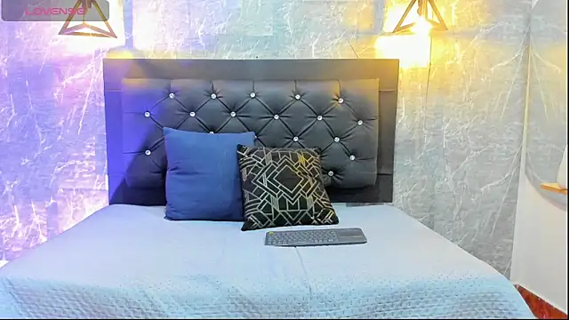 emberhodson online show from 13, 1, 2026