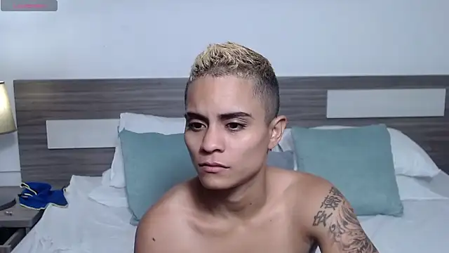 Liiamthompson online show from 16, 3, 2026