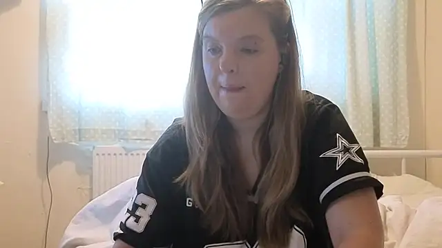 Snapshot of Demi_WelshX chatting on 20, 10, 2025 Demi WelshX online show from 20, 10, 2025