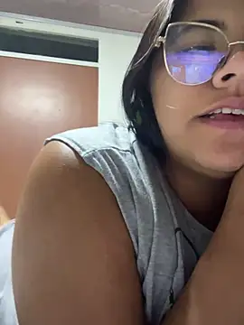 viccky vick online show from 12, 2, 2025