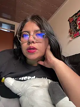 viccky vick online show from 18, 2, 2025