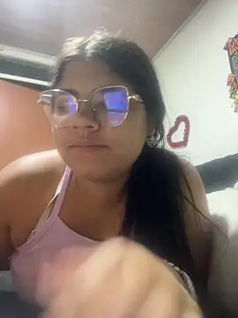 viccky vick online show from 1, 3, 2025