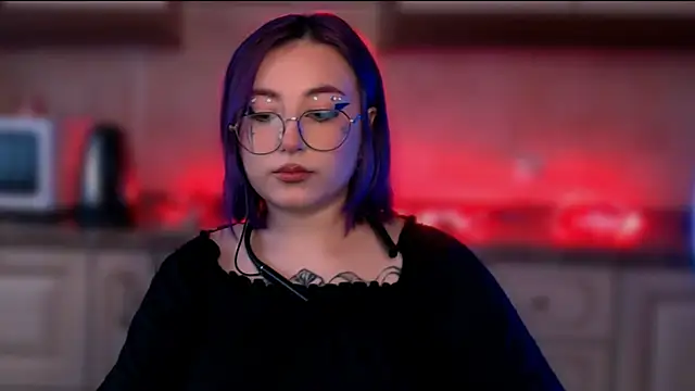 purplewitch online show from 17, 2, 2025