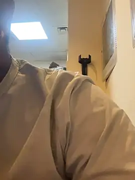 Snapshot of SoloChill chatting on 5, 2, 2026 SoloChill online show from 5, 2, 2026