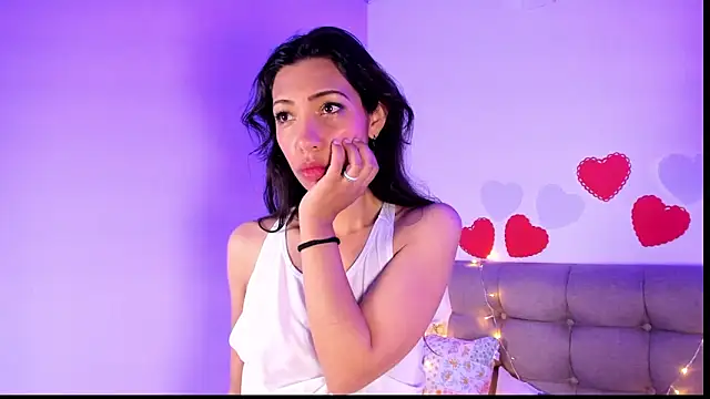 Miss veronicaa2 online show from 13, 2, 2025