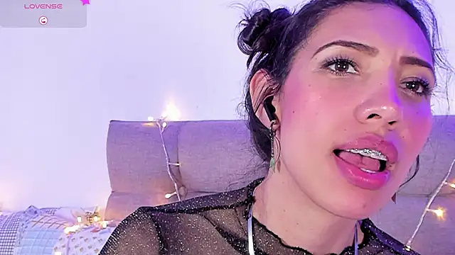 Miss veronicaa2 online show from 18, 2, 2025