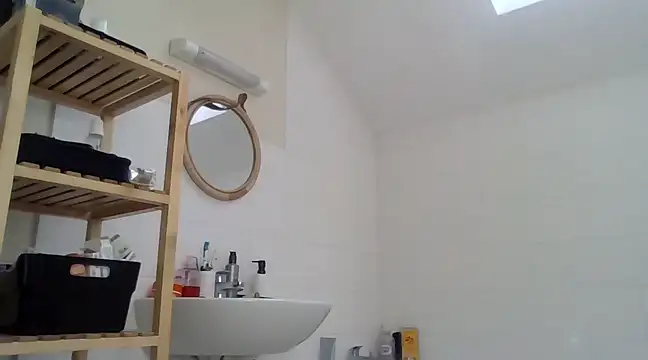 Snapshot of Zer_oki chatting on 8, 3, 2025 Zer oki online show from 8, 3, 2025