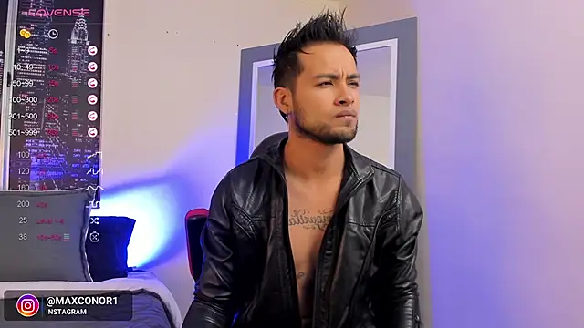 Max Conor1 online show from 11, 2, 2025