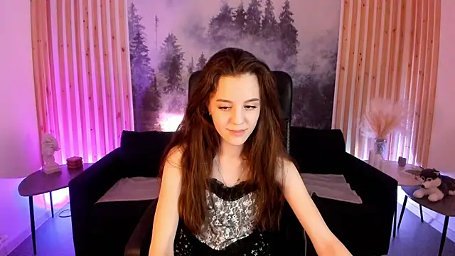 MilaStoyne online show from 24, 2, 2025