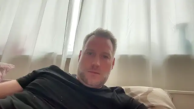 Christian87xxx online show from 6, 2, 2026