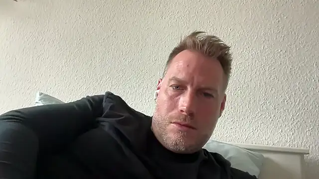 Christian87xxx online show from 13, 6, 2026