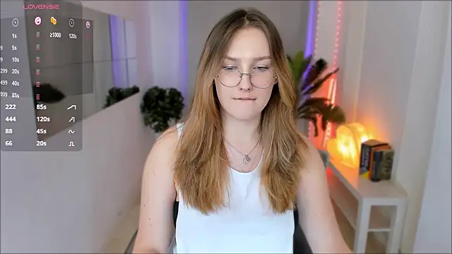 MaryWaddell online show from 2, 3, 2025