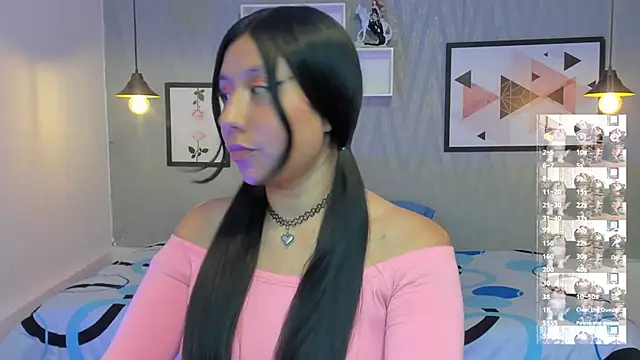 Nohemi louse online show from 28, 2, 2025