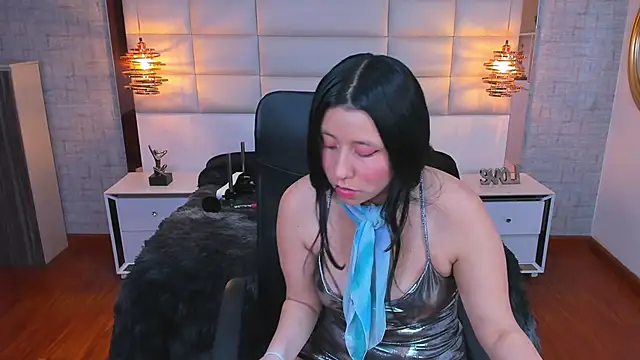 Nohemi louse online show from 31, 1, 2026