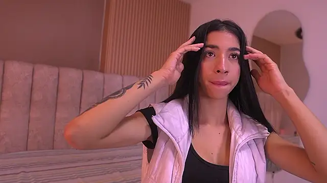 Snapshot of sara_lopee1 chatting on 8, 2, 2026 sara lopee1 online show from 8, 2, 2026