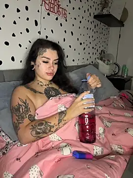 tempzzz12 online show from 3, 10, 2025