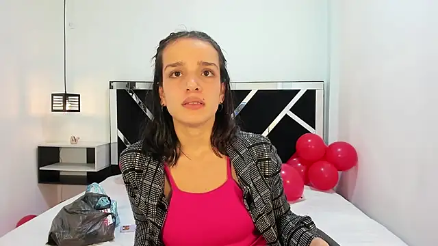 Annyrosee online show from 20, 2, 2025