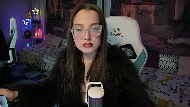 Snapshot of kaisajenner chatting on 19, 2, 2025 kaisajenner online show from 19, 2, 2025