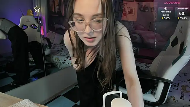 Snapshot of kaisajenner chatting on 21, 2, 2025 kaisajenner online show from 21, 2, 2025