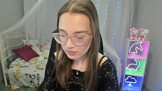 Snapshot of kaisajenner chatting on 13, 3, 2025 kaisajenner online show from 13, 3, 2025