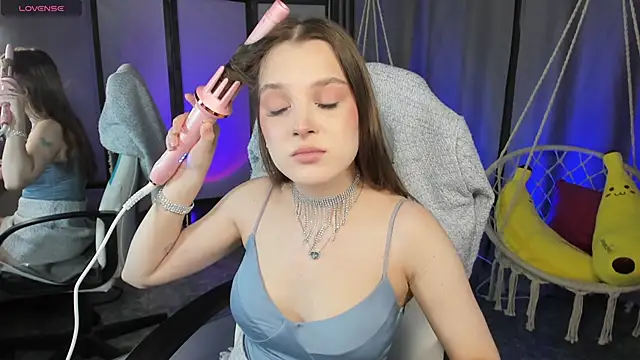 kaisajenner online show from 19, 2, 2026