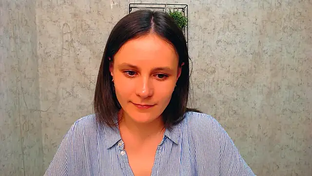 Snapshot of ValeriaHeart_ chatting on 21, 2, 2025 ValeriaHeart online show from 21, 2, 2025