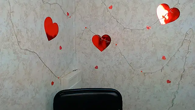 Snapshot of ValeriaHeart_ chatting on 6, 3, 2025 ValeriaHeart online show from 6, 3, 2025