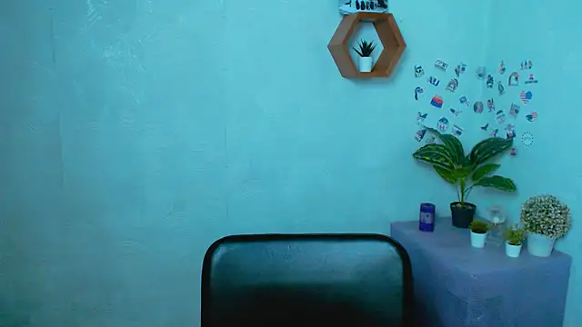 Snapshot of ValeriaHeart_ chatting on 16, 9, 2025 ValeriaHeart online show from 16, 9, 2025