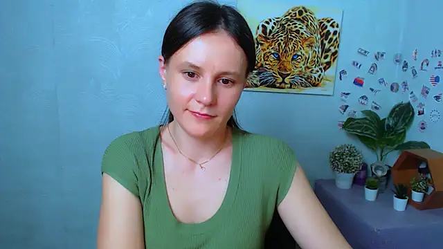 ValeriaHeart  online show from 7, 3, 2026