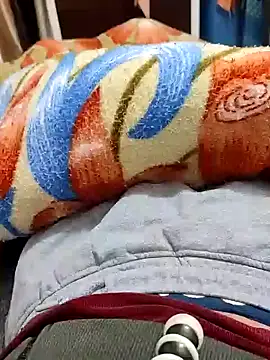 Hot funky boy online show from 6, 2, 2025