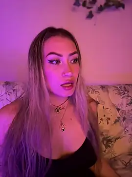 Snapshot of Lally_Valencia__ chatting on 24, 2, 2025 Lally Valencia   online show from 24, 2, 2025
