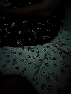 Alishafernandez online show from 6, 3, 2026