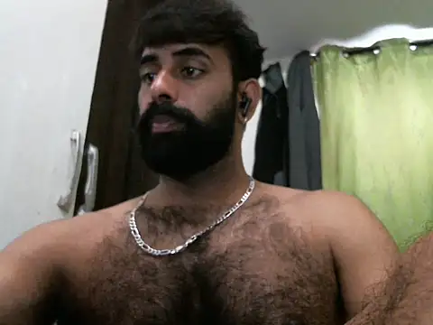 Snapshot of indianhairybull chatting on 20, 2, 2025 indianhairybull online show from 20, 2, 2025