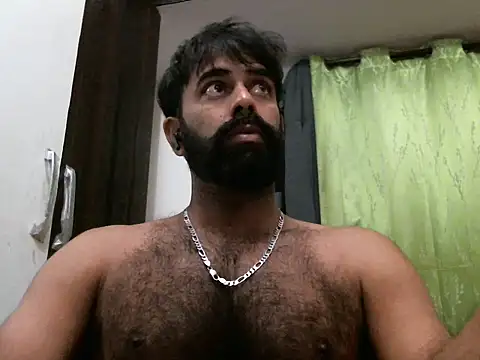 Snapshot of indianhairybull chatting on 27, 2, 2025 indianhairybull online show from 27, 2, 2025