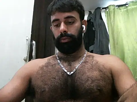 Snapshot of indianhairybull chatting on 21, 9, 2025 indianhairybull online show from 21, 9, 2025